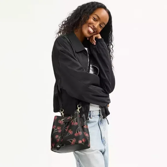 🍒 COACH Rowan Bucket Bag & Rowan Charm w/Sequin Cherry Print - Picture 4 of 14